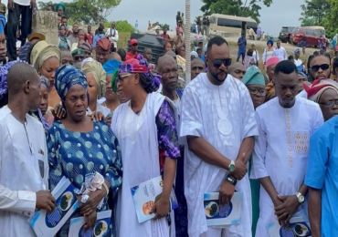 ODUNLADE ADEKOLA BURIES LATE FATHER IN OTU-EKITI