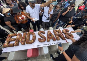 ENDSARS PROTESTERS SHOT AT LEKKI TOLL GATE LAGOS
