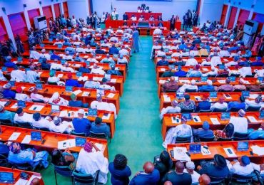 SENATE MOVES TO AMEND PROCUREMENT, LOCAL CONTENT LAWS TO INCLUDE NEW LOCAL CONTRACTORS